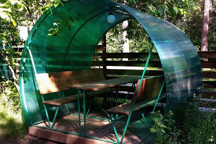 Gazebo mobile en polycarbonate - photos et idées