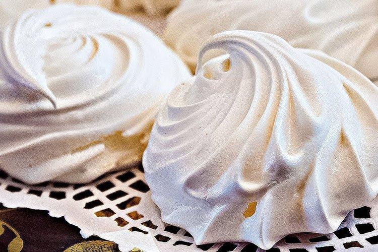 Meringue sans œufs à la maison - comment faire une recette