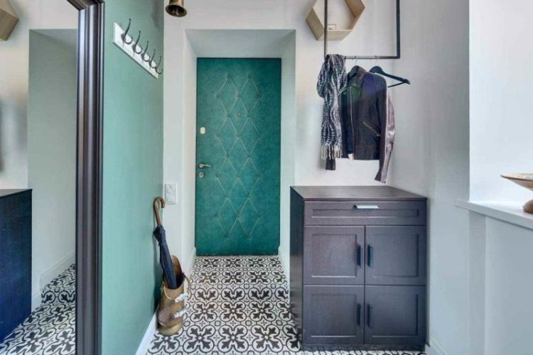 Couleur turquoise à l'intérieur du couloir