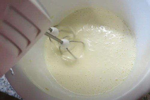 Biscuit classique au kéfir - une recette pas à pas