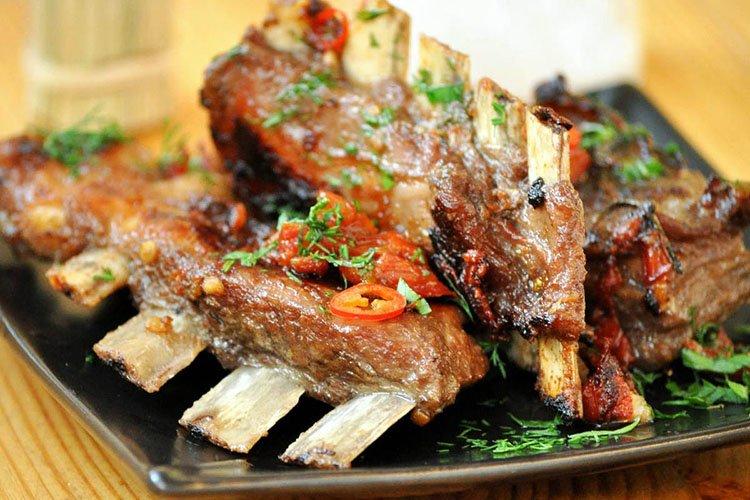 Côtes d'agneau mijotées - recettes