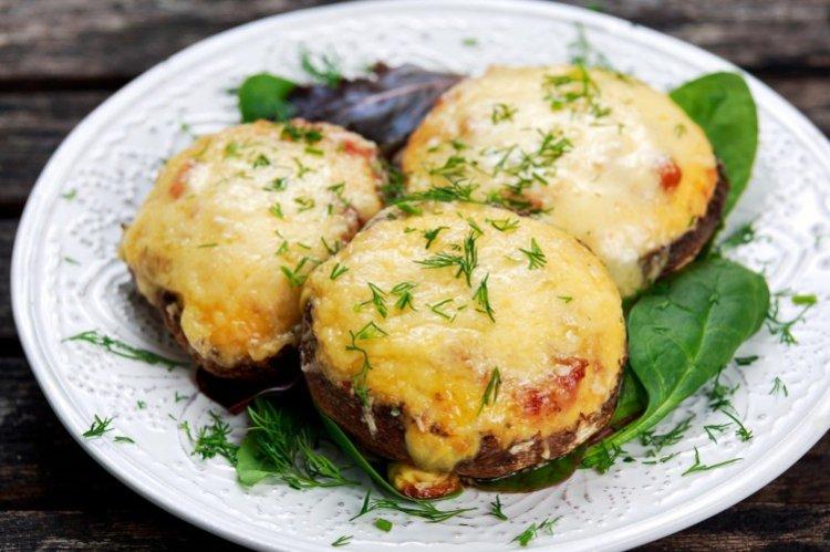 Champignons farcis au fromage - recettes