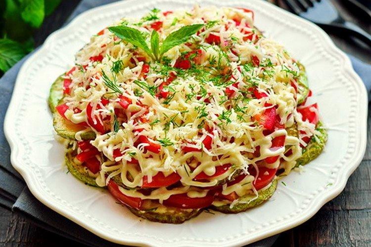 Pâtes de courgettes frites - Recettes de plats de courgettes