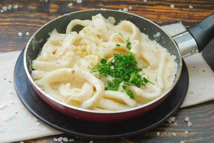 Calmars à l'étouffée pour légumes cuits à la vapeur - recettes