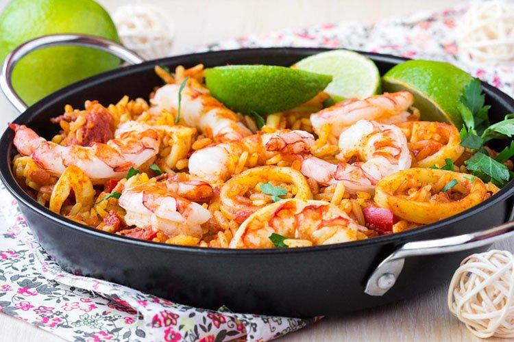 Pommes de terre à la méditerranéenne aux calamars - recettes