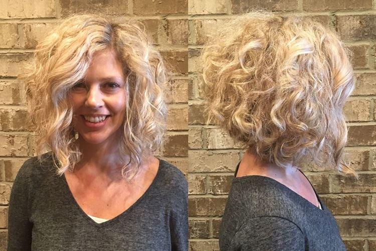 Bob long pour cheveux ondulés