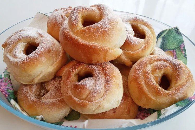 Pâte levée à la confiture - recettes