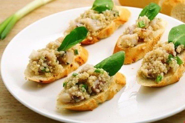 Sandwichs Rencontre entre amis à la table de fête - recettes