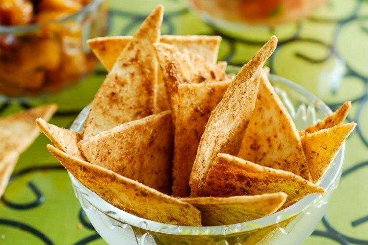 Chips de pita maison - Comment nourrir les recettes des invités