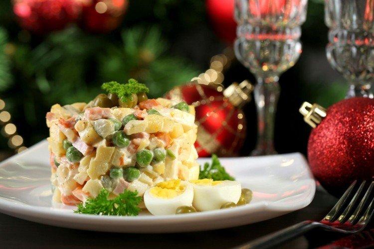 Friandises traditionnelles - Ce qui devrait être sur la table du Nouvel An 2021