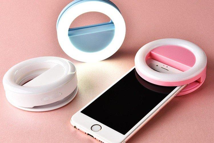 Bague LED Selfie - Quoi offrir à une petite amie pour un anniversaire