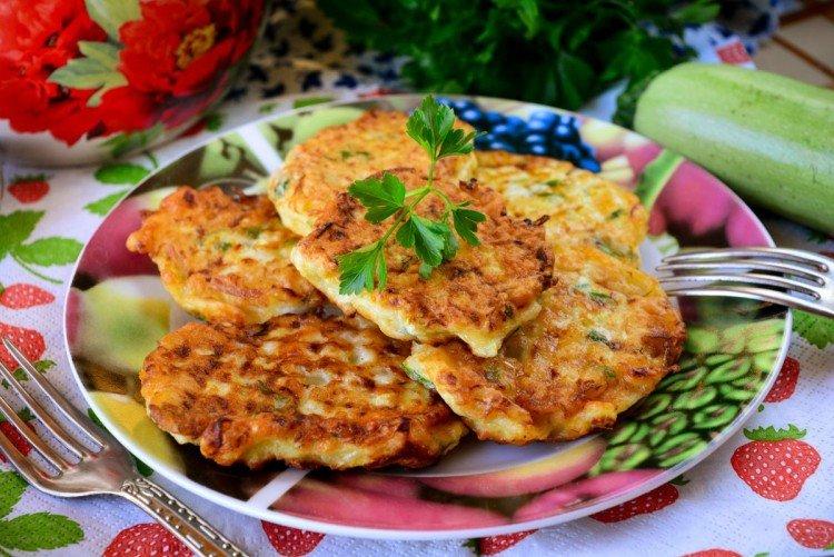 Crêpes de pommes de terre et courgettes - Que cuisiner à partir de recettes de pommes de terre