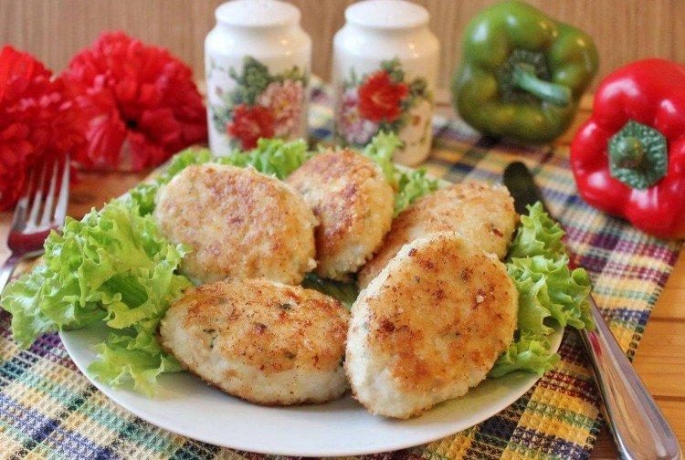 Côtelettes de poulet hachées à l'avoine - Que cuisiner à partir de poulet haché