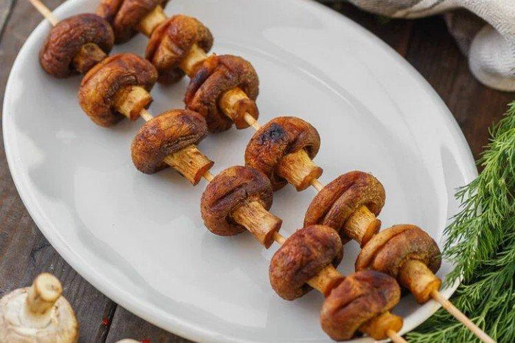 Kebab de champignon - Que cuisiner à partir de recettes de champignon