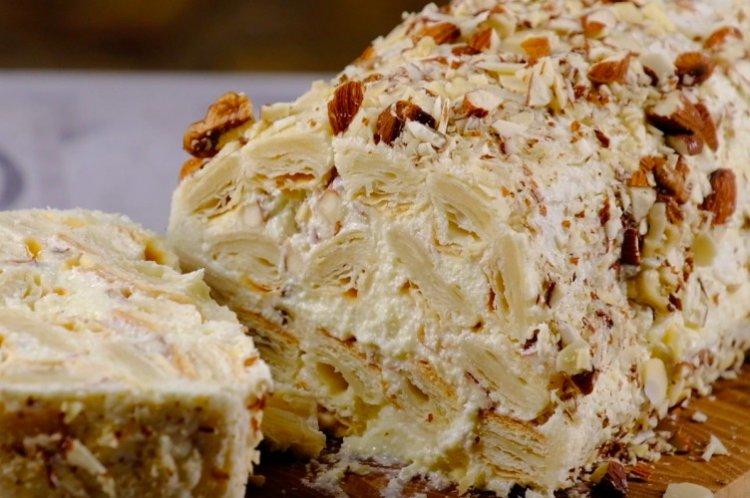 Bûche aux amandes - Que cuisiner à partir de recettes de pâte feuilletée