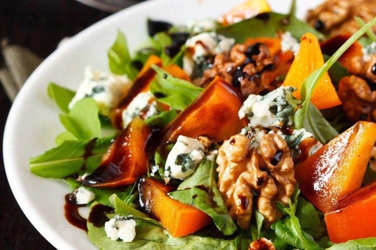 Salade de fruits de mandarines et de kakis - Que cuisiner sur les recettes de table du Nouvel An