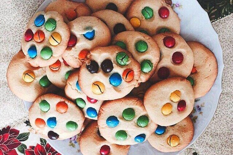 Biscuits bébé avec M&M's - Que cuisiner pour les recettes d'anniversaire d'un enfant