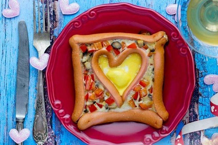 Oeufs brouillés aux saucisses - Que cuisiner pour un enfant pour des recettes de petit-déjeuner