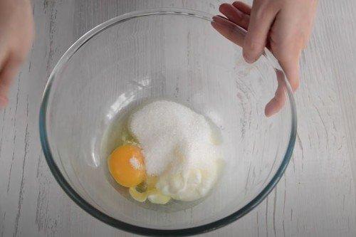 Tarte aux pommes Tsvetaevsky facile - une recette étape par étape