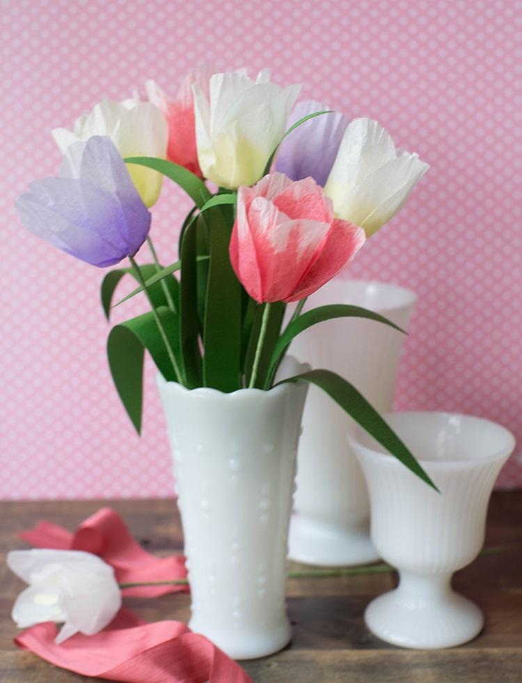 Fleurs en papier DIY - photos et idées