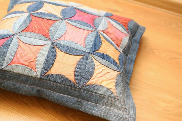 Coussins en jean - Patrons et idées DIY pour coussins décoratifs