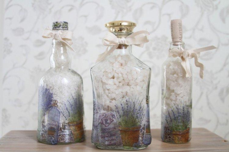 Découpage d'une bouteille à travers un fichier - photos et idées