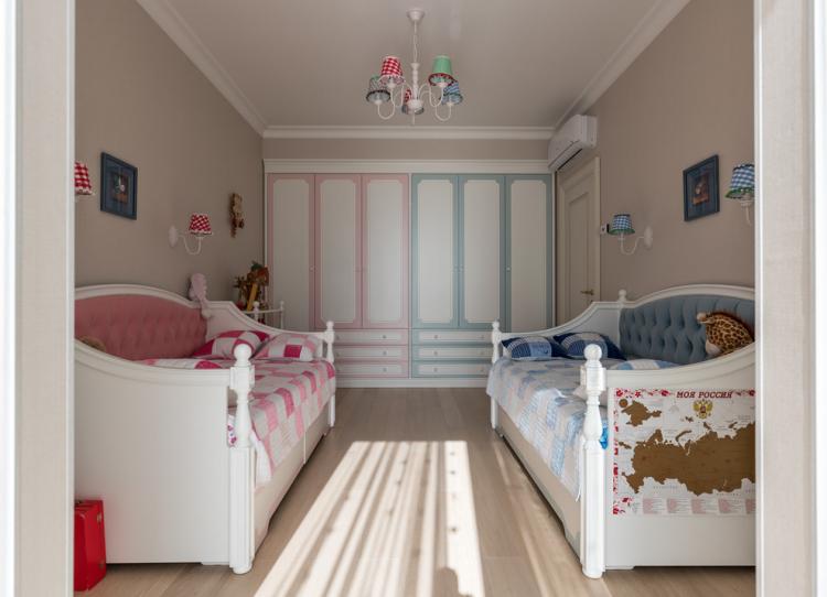 Installer un lit - Concevoir une crèche pour des enfants de sexes différents