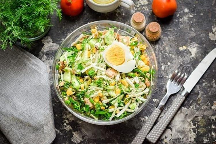 Salade diététique au chou et au thon - recettes