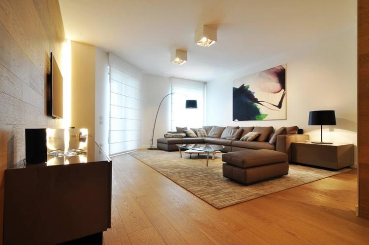 Finition du sol - Salon design 18 m²