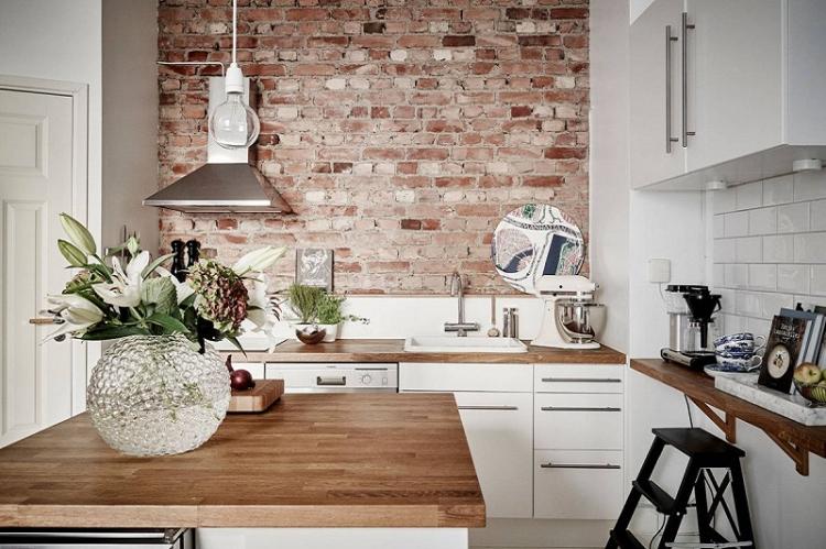 Conception de petite cuisine - photos de vrais intérieurs