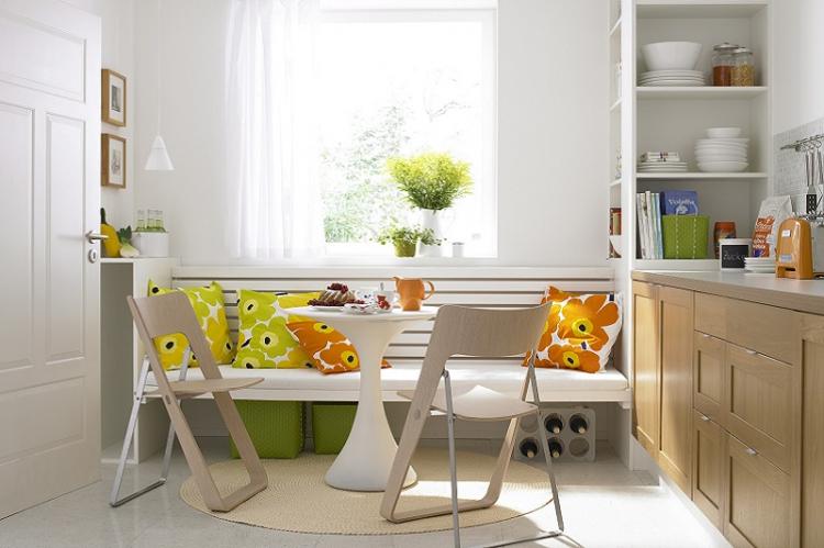 Conception de petite cuisine - photos de vrais intérieurs