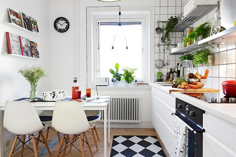 Conception de petite cuisine - photos de vrais intérieurs