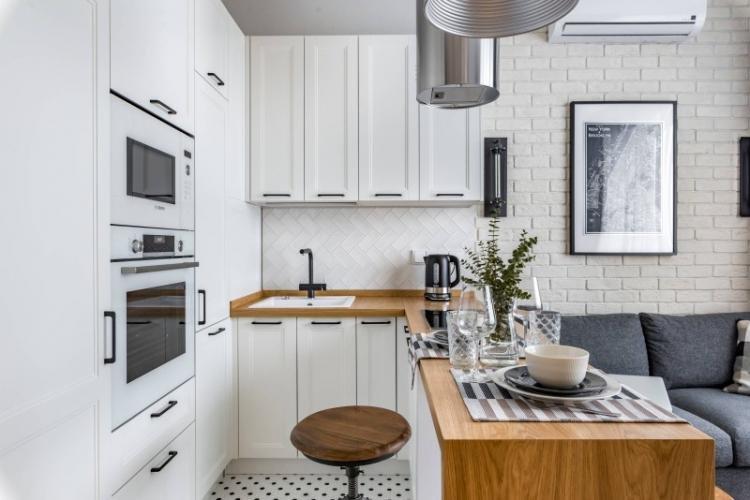 Cuisine étroite - photo de design d'intérieur