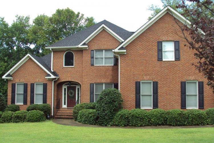 Maisons en briques à deux étages - projets et photos