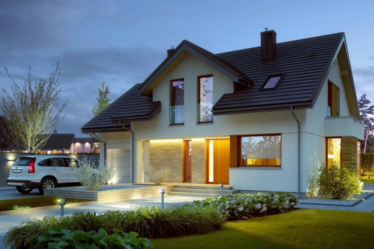 Maisons à deux étages avec grenier - projets et photos