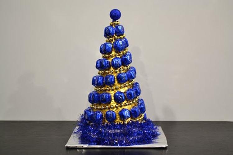 Sapin de Noël DIY fait de bonbons - photos et idées