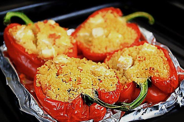 Poivrons farcis au couscous - recettes
