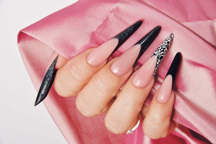 Stiletto - Formes d'ongles pour manucure