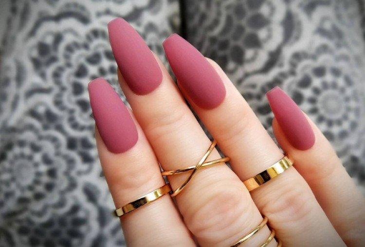 Ballerine - Formes d'ongles pour manucure