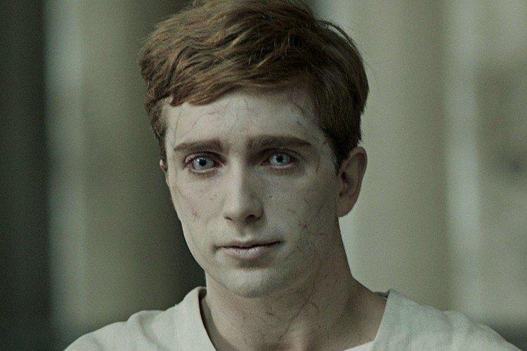 Dans la chair (2013)