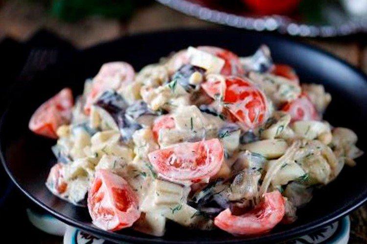 Salade d'oeufs et tomates