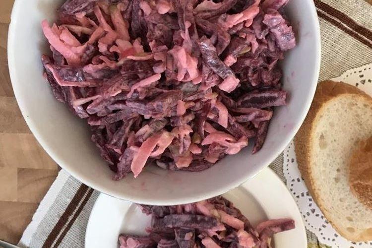 Salade de betteraves et pommes Salade de betteraves et pommes