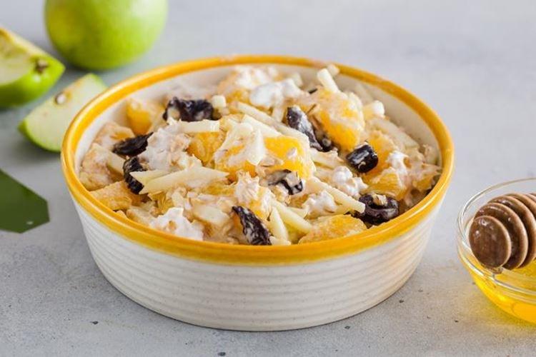 Salade de fruits aux flocons d'avoine