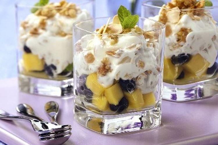 Salade de fruits à la poire et à la banane