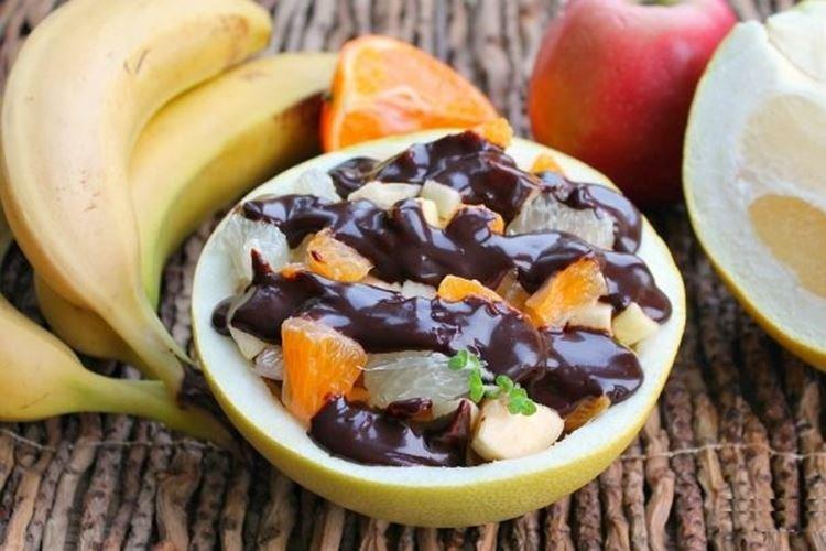 Salade de fruits au chocolat maison
