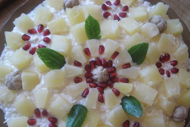 Salade de champignons marinés et ananas