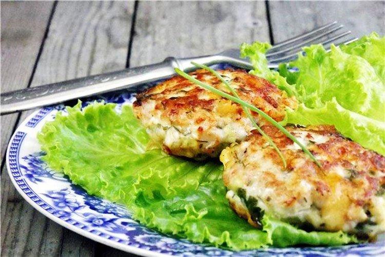 Escalopes au poulet et légumes
