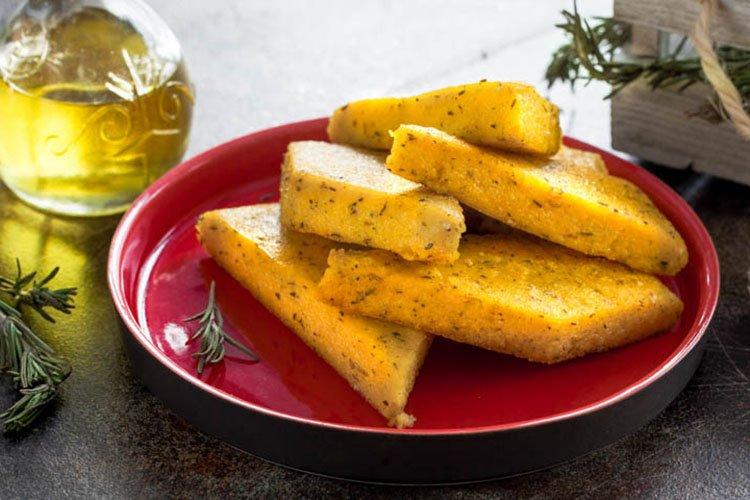Polenta italienne à base de semoule de maïs