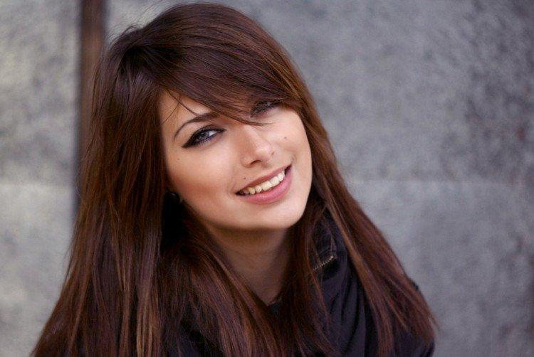 Frange oblique - ici couvrir, souligner là