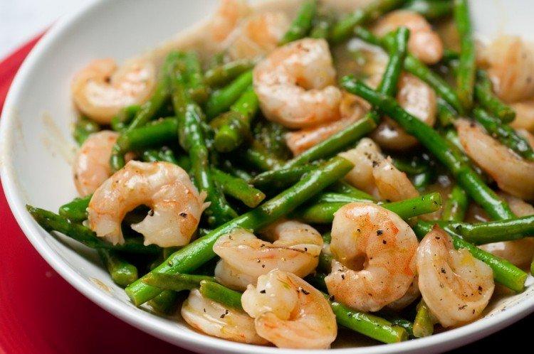 Salade de crevettes aux asperges